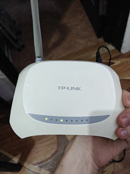 Wi-Fi роутер Wireless n adsl 2+