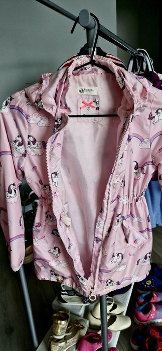 Вітровка H&M на 6-7р