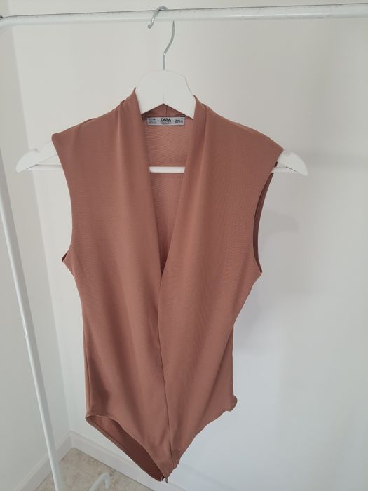 Body Zara, kamelowe, r.M
