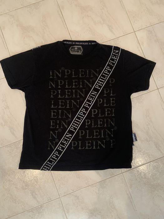 Продам стильну чоловічу футболку Philipp Plein Оригінал