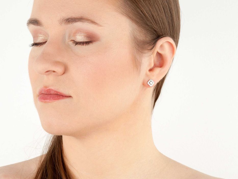 Kolczyki złote z cyrkoniami na sztyft próba 585