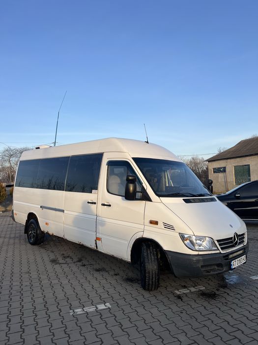 Mecedes-Benz Sprinter 316cdi легковий 8+1