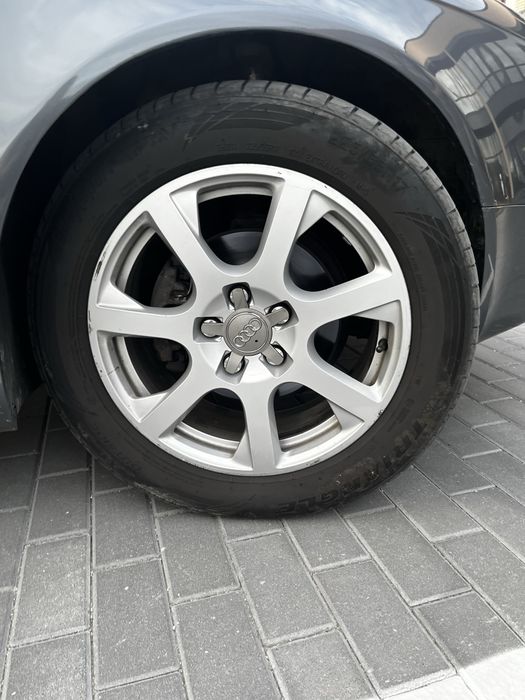Продам Audi a4b7 2.0