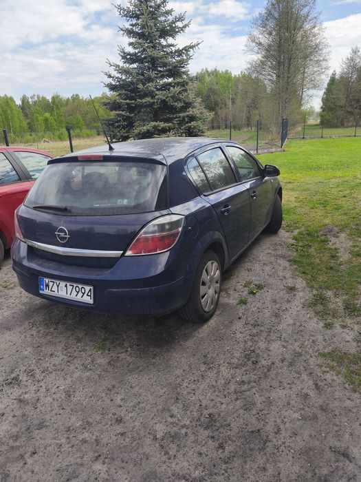 Opel Astra H 1.6 benzyna 115KM