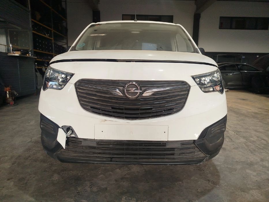 Frente completa OPEL Combo Furgão/Combi (X19)