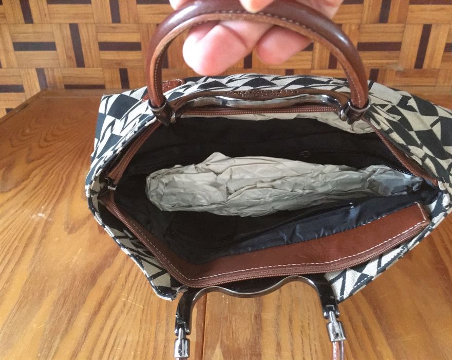 Mala Valentino - preta / bege e castanha