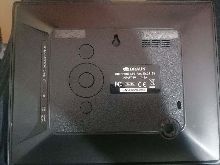 Цифровая фоторамка braun df 850