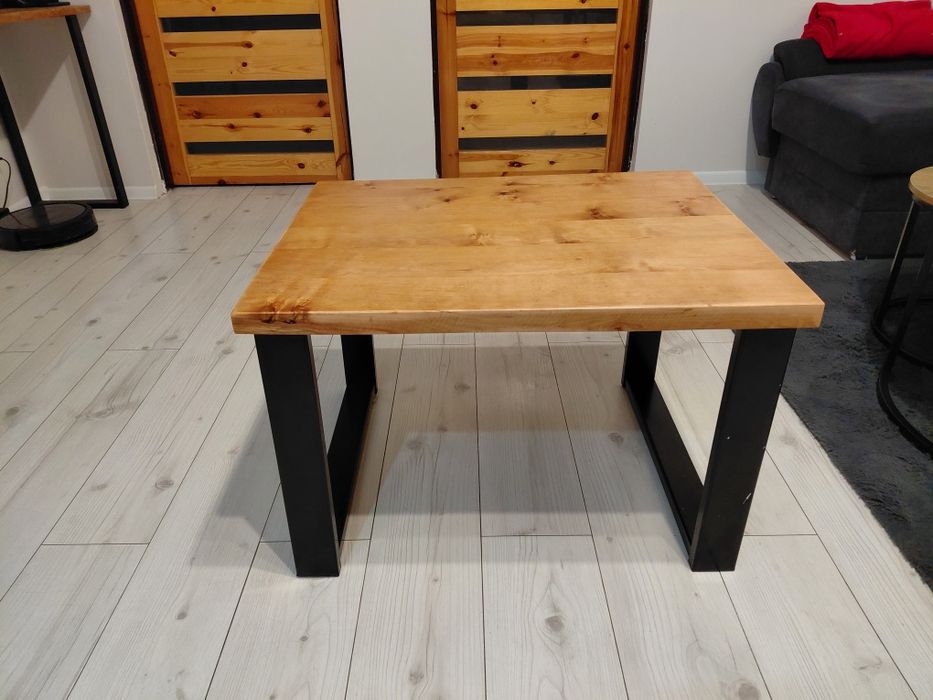 Stolik kawowy loftowy