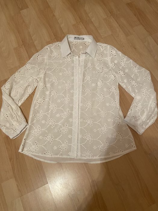 Biała koszulowa bluzka