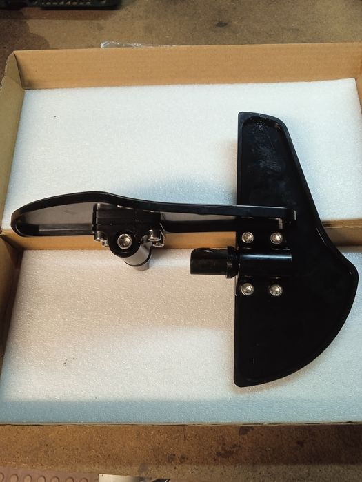 Peseiras em alumínio para moto