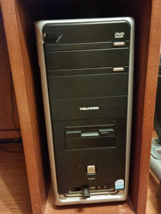 Tower Computer for Parts64729505870337121