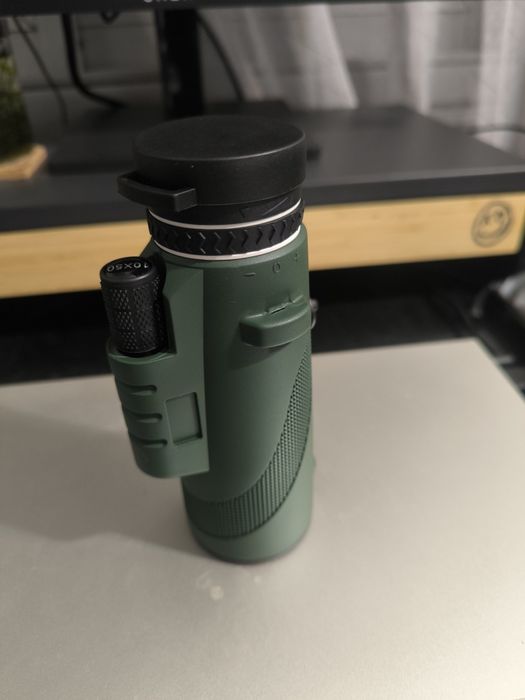 Monoculo HD 10x50