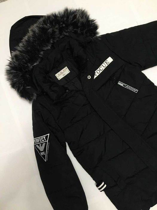 Тёплая зимняя куртка пальто, рост 116-122 см. на мальчика или девочку