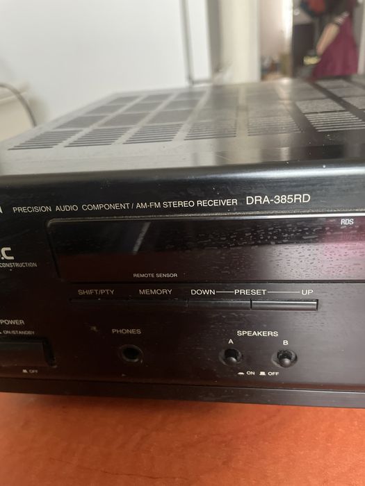 Amplituner Denon DRA-385RD