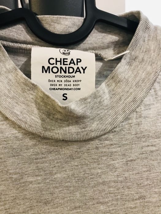 Szara sukienka Cheap Monday r. S