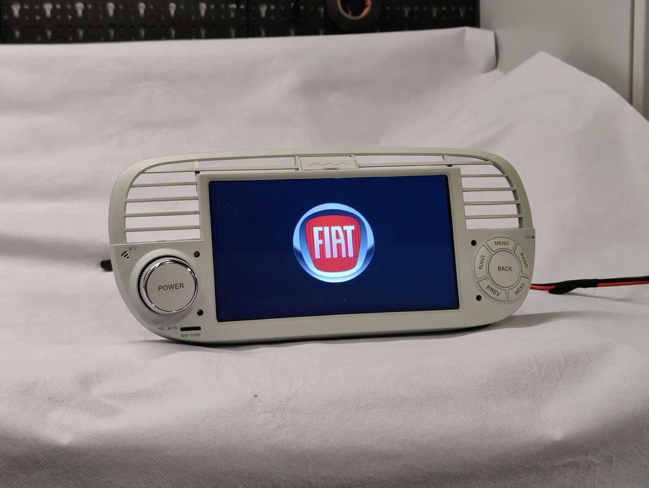 Radio 2 DIN Android 13 Fiat 500– Branco GPS WIFI CarPlay - Novo
