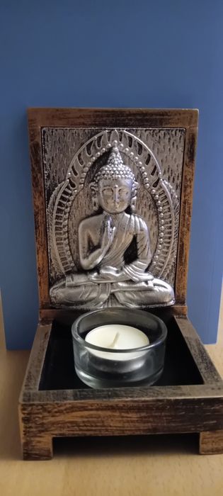 Porta velas com Buda