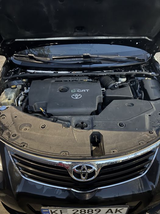 Продам Tayota Avensis