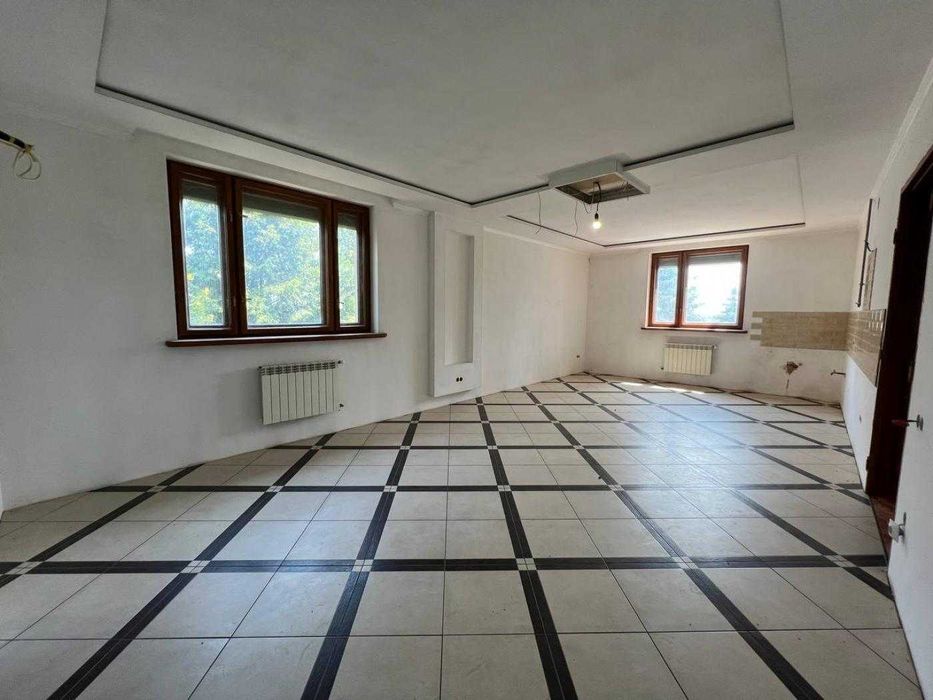 Продаж будинку біля Львова , с. Вислобоки