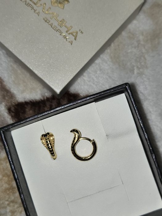 Anna kruk срібні сережки в позолоті