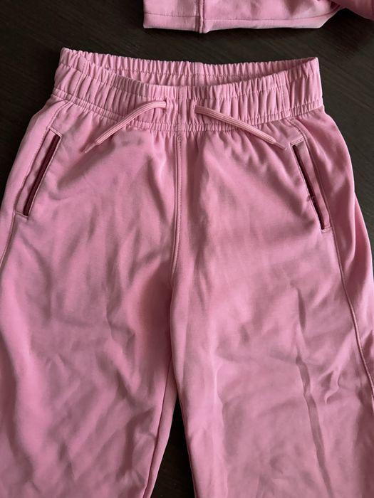 Дуже гарний і модний костюм Zara