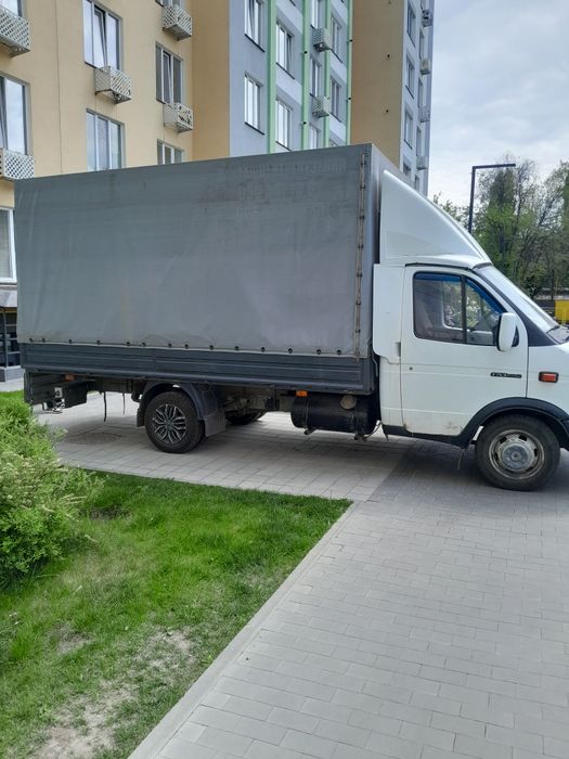 ГРУЗОПЕРЕВОЗКИ  квартир мебели стройматериалов . Есть ГРУЗЧИКИ.