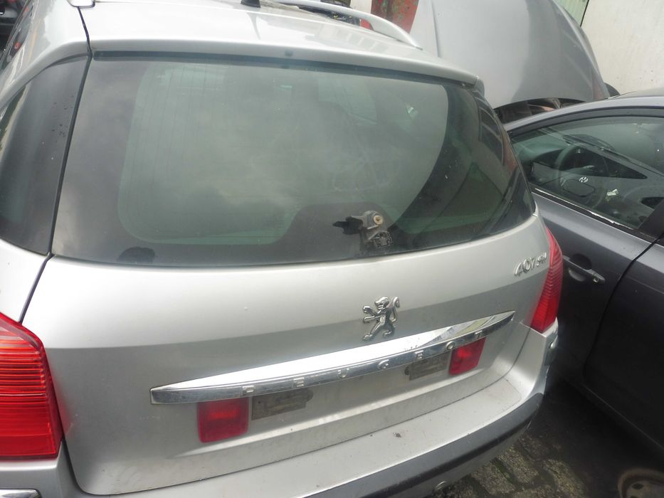 Peugeot 407SW na części lampa drzwi klapa zderzak błotnik