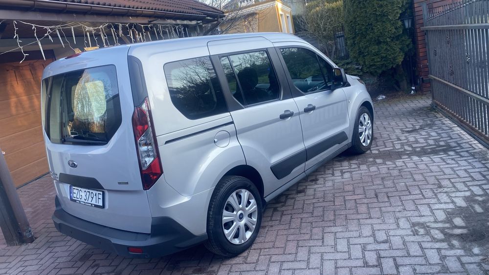 Ford tourneo connect