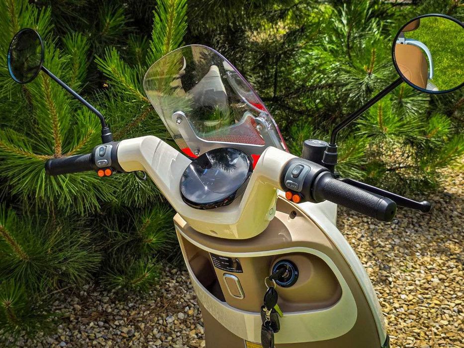 Електроскутер NISA Q5 AMALFI