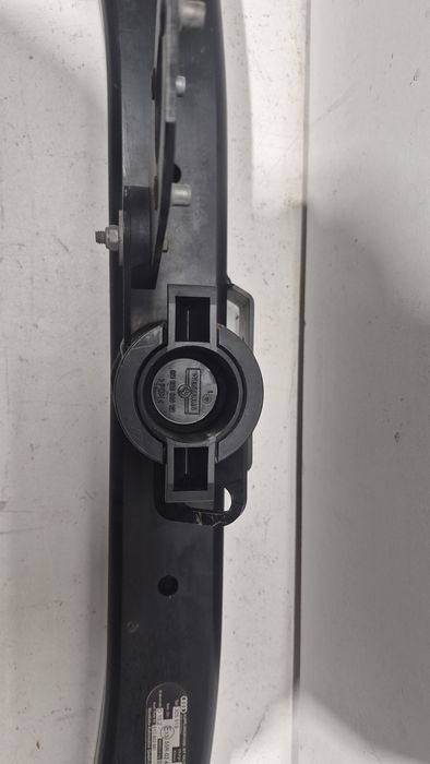 Hak holowniczy oryginalny Audi A3 8Y0.803.881