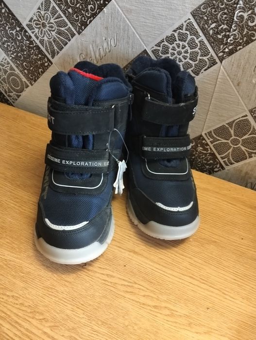 Зимние детские сапожки