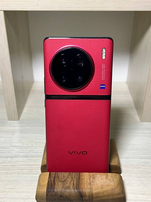 Vivo x90 pro+ 512гб - гарний стан: 16 499 грн. - Смартфоны