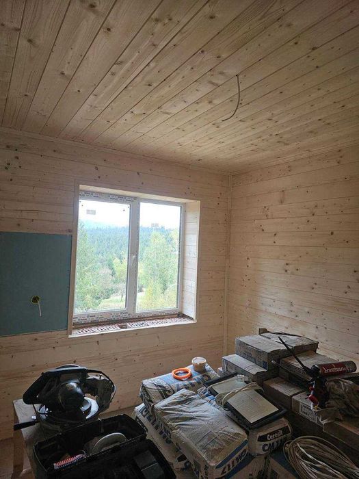 Карпати БУДИНОК з частковим ремонтом та комунікаціями в с. Микуличин