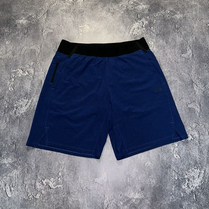 Дуже класні спортивні шорти REEBOK, M-size original НОВИЙ стан