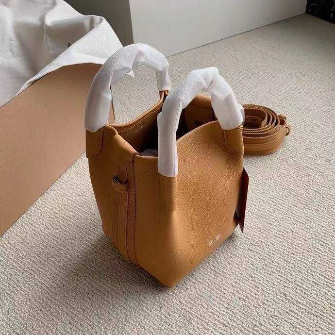 Damska torebka Loro piana Bale bag