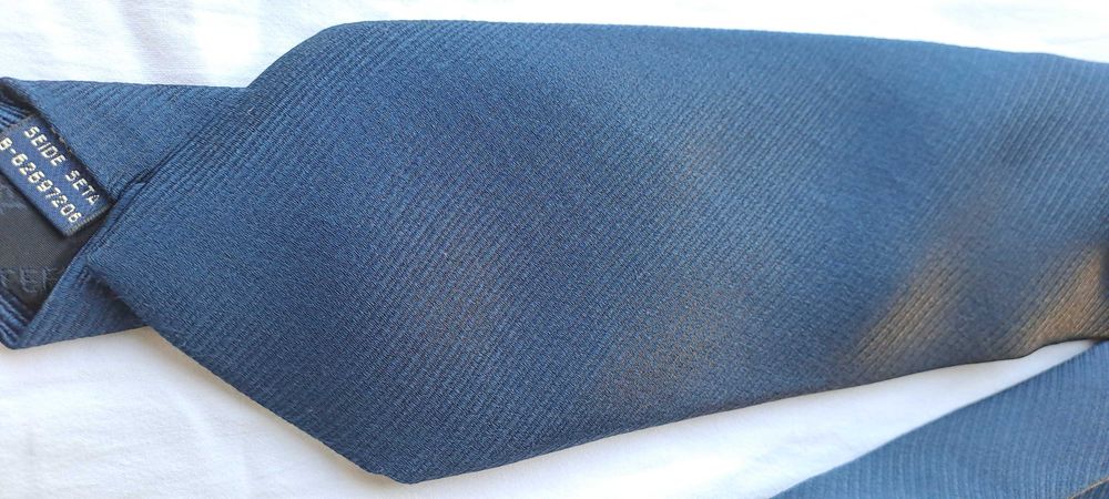 Gravata Cortefiel - Impecável