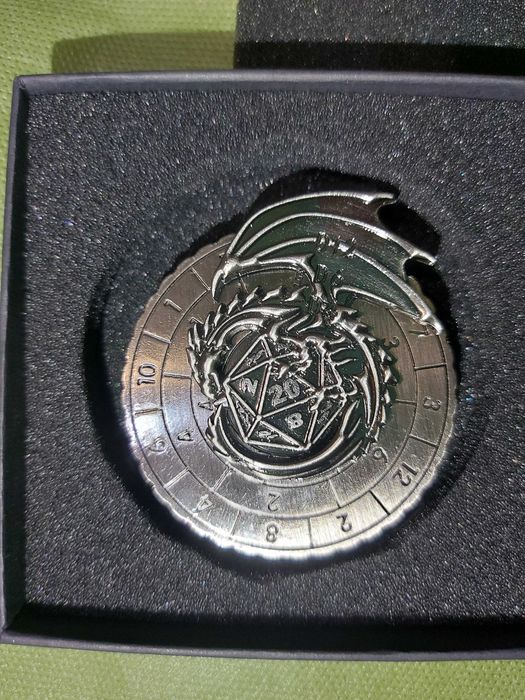 Металевий спіннер-ролер для гральних кісток