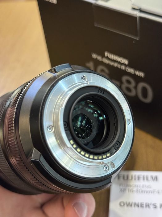 Объектив Fujinon XF 16-80mm f4 R ois WR Fujifilm