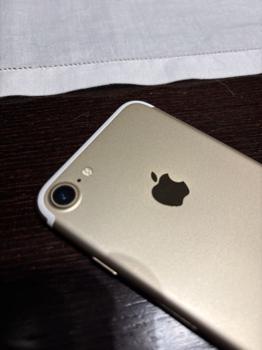 Iphone 7 em ótimo estado