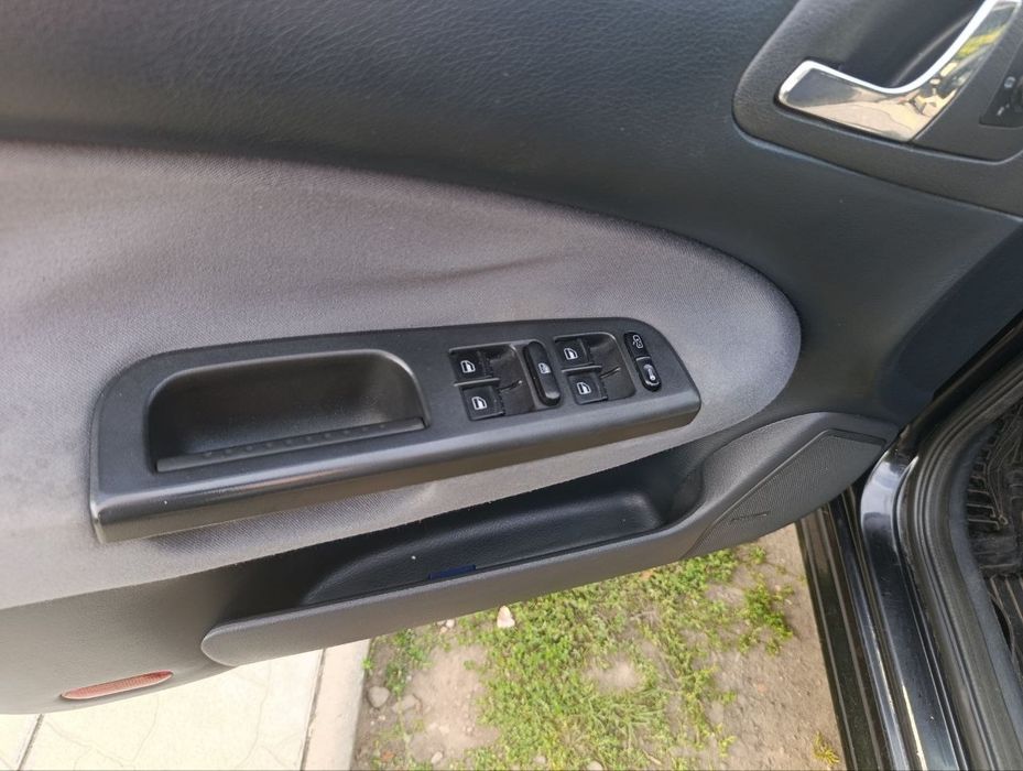 Skoda Octavia  tour 1.6 MPI / ГБО