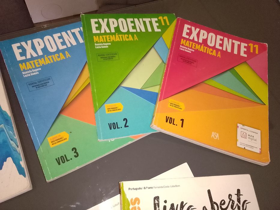 Livros escolares