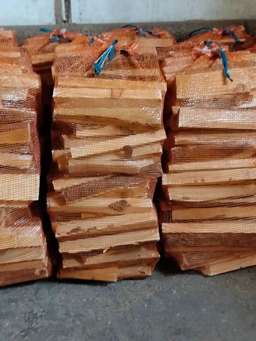 Rozpałka do pieca do kominka do wędzarni