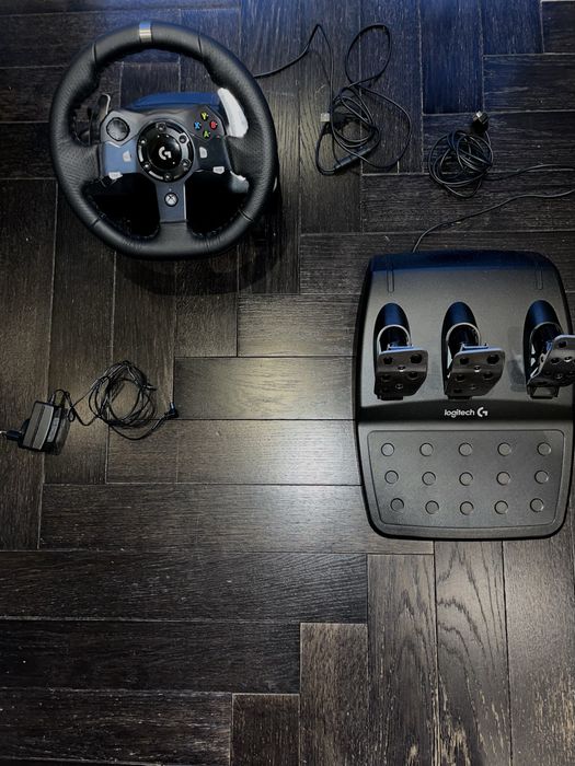 Ігровий руль + педалі logitech g920