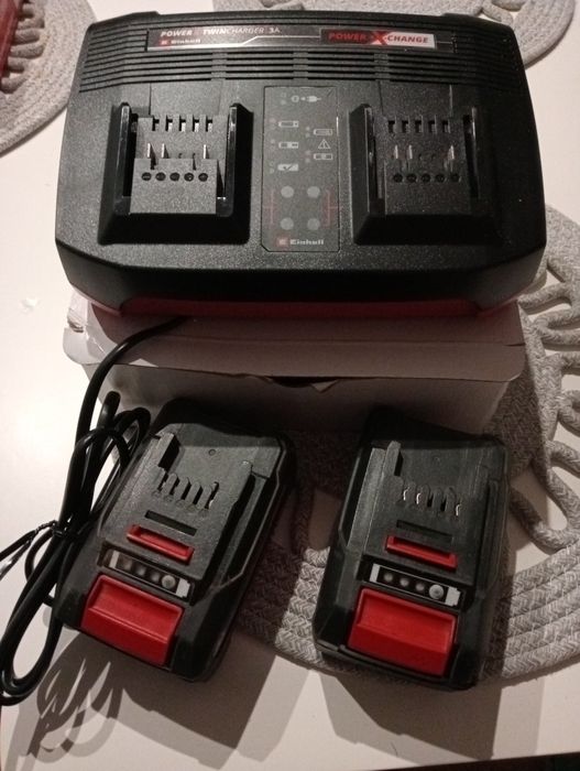 Ładowarka  Einhell power-x-twincharger + baterie 4Ah
