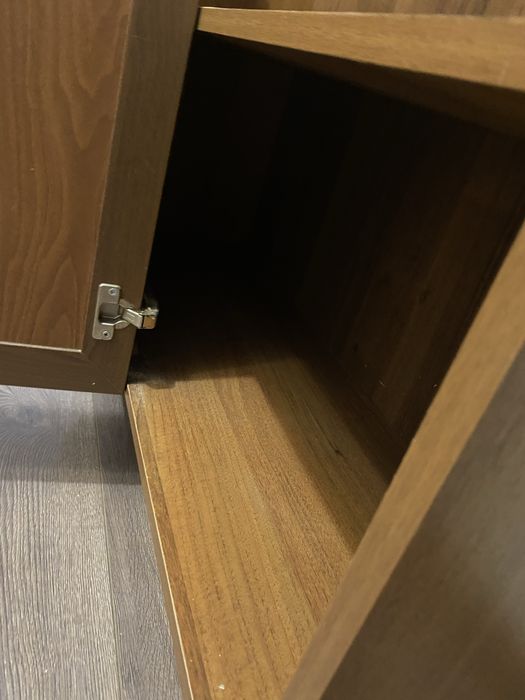 Тумбочка для речей