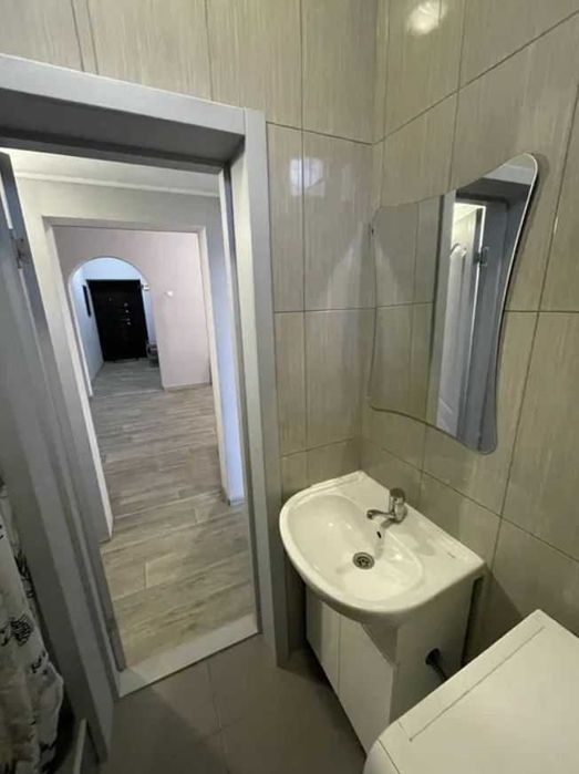 2 кім 53 м2 з РЕМОНТОМ в ЦЕГЛІ район КАЛИНОВА (718815)