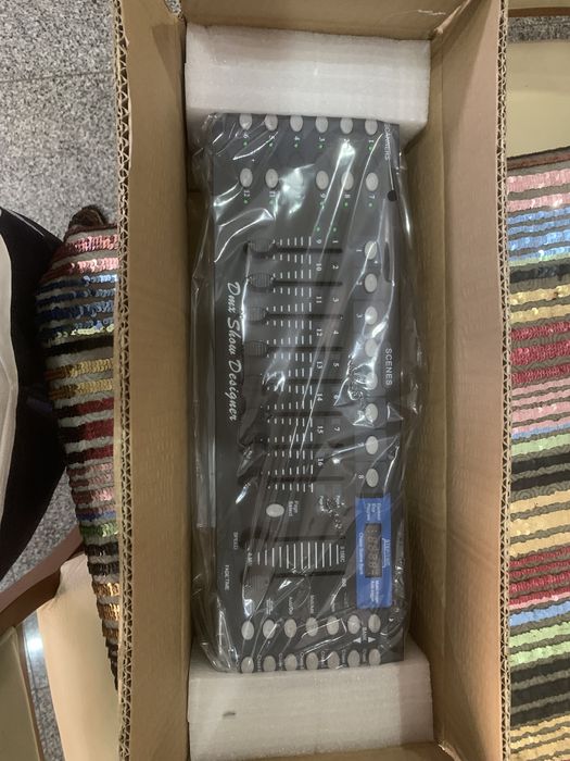 Mesa dmx 512 nova em caixa