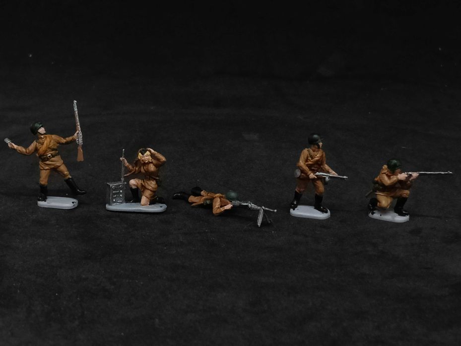 Paraquedistas russos modernos Spetsnaz escala 1/72