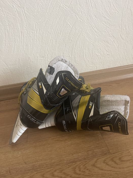 Ковзани хокейні