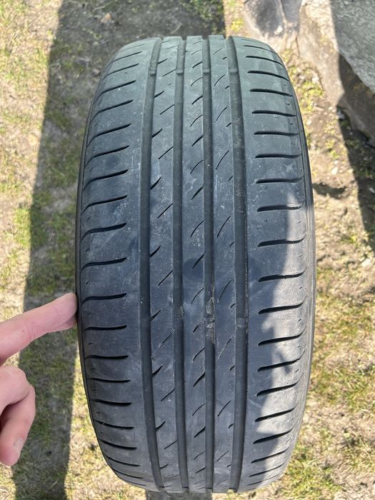 Шини R16 Nexen стан гарний продаж комплектом за 3 тис.